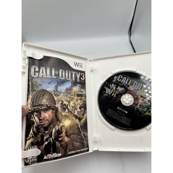 Call of Duty 3 (Nintendo Wii, 2006) Complete with Manual - Free Ship - Picture 5 of 6